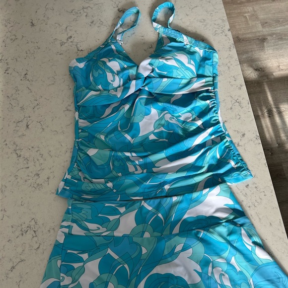 Tankini set - Picture 3 of 3